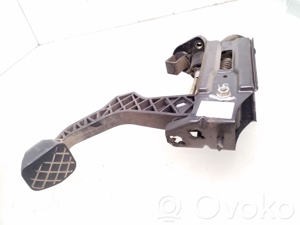Volkswagen Golf IV Pedal de embrague 