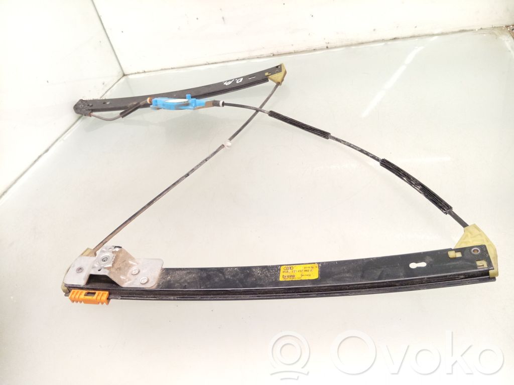 Audi A4 S4 B6 8E 8H Mechanizm podnoszenia szyby przedniej bez silnika 