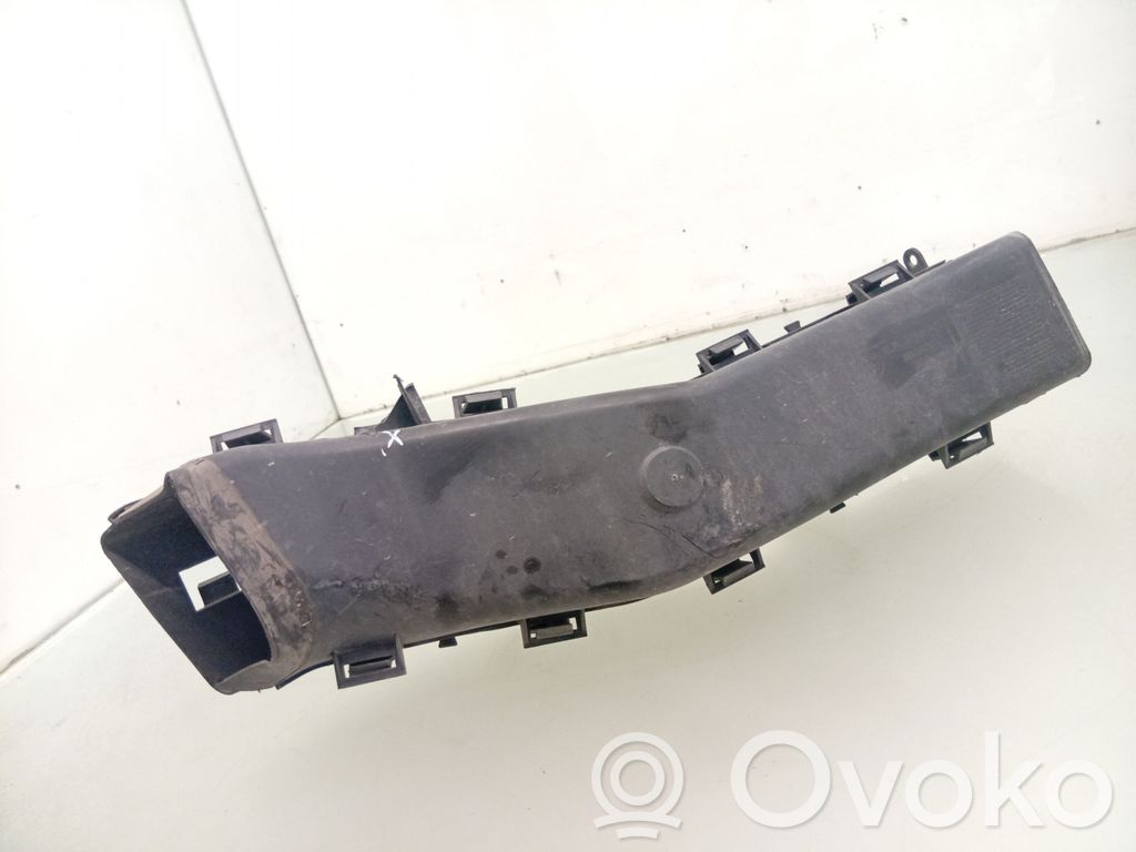 BMW X5 E70 Gaisa ieplūdes kanāla detaļas 