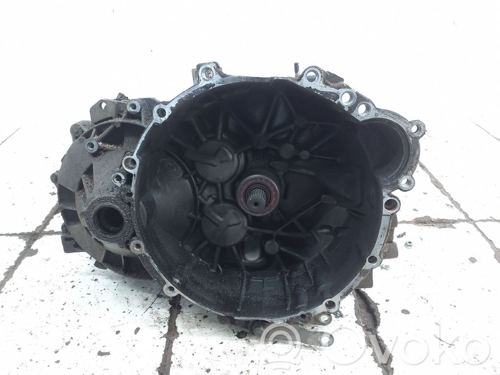 Volvo S80 Manualna 5-biegowa skrzynia biegów 