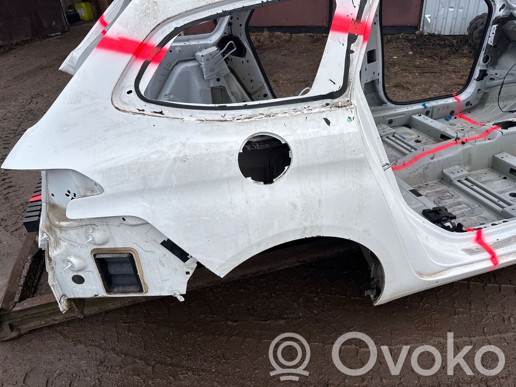 Panel lateral trasero