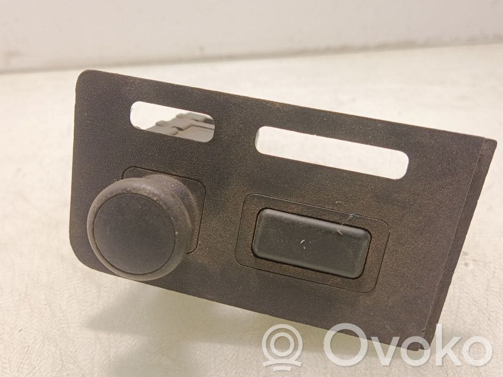 Think City Light switch 