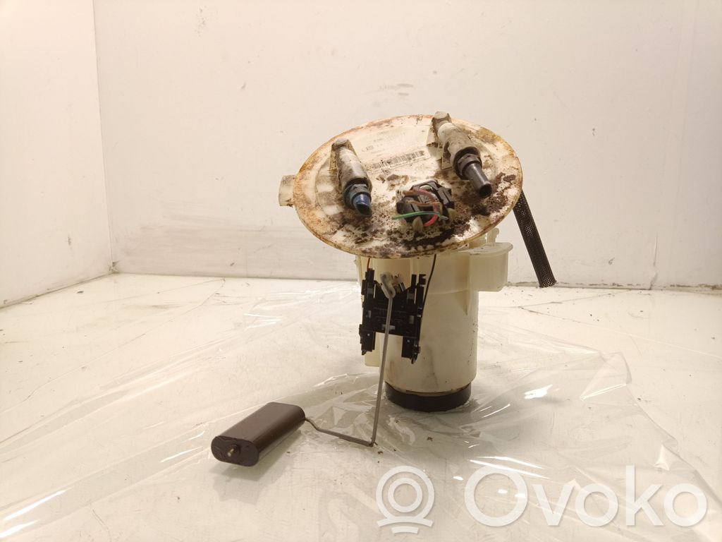 Opel Astra H Bomba interna de combustible 
