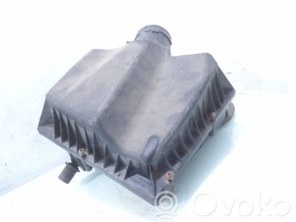 Opel Astra J Cutie filtru aer 