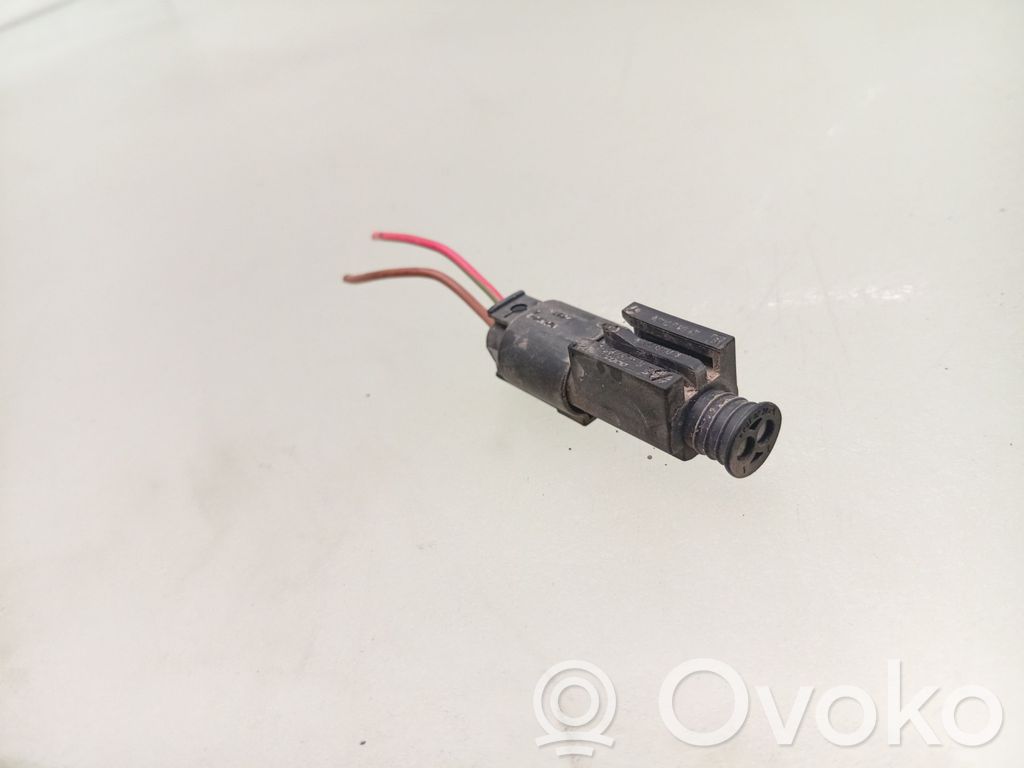 Sensor   A2105404781