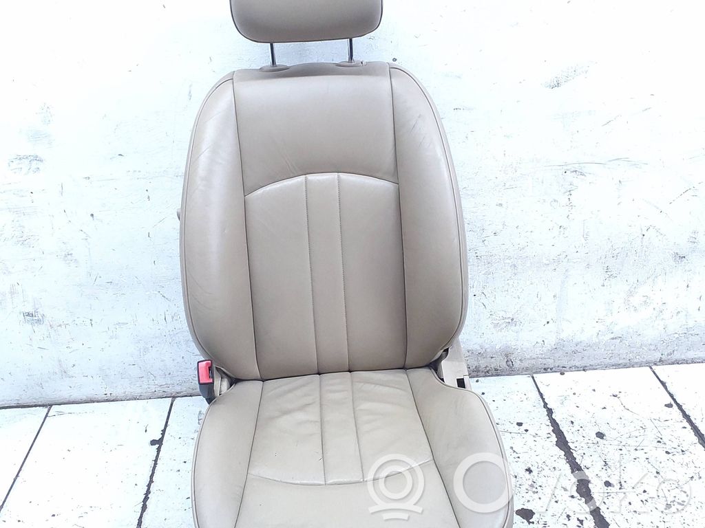 Mercedes-Benz CLS C219 Sedile anteriore del conducente