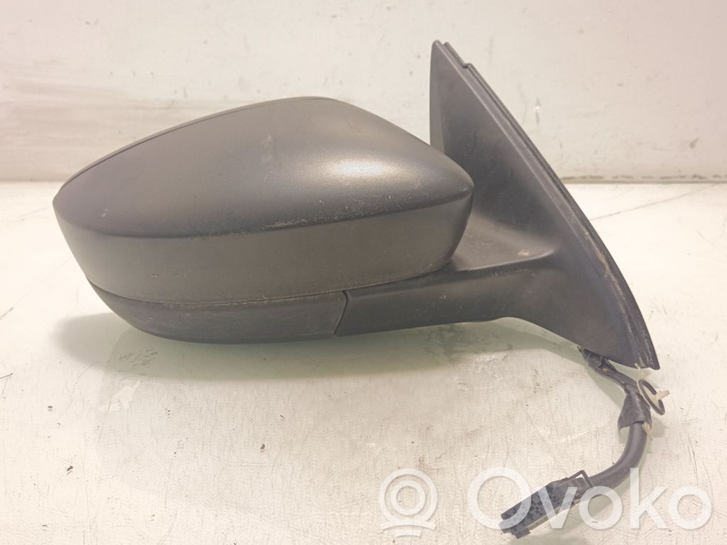 Volkswagen Jetta VI Specchietto retrovisore elettrico portiera anteriore 