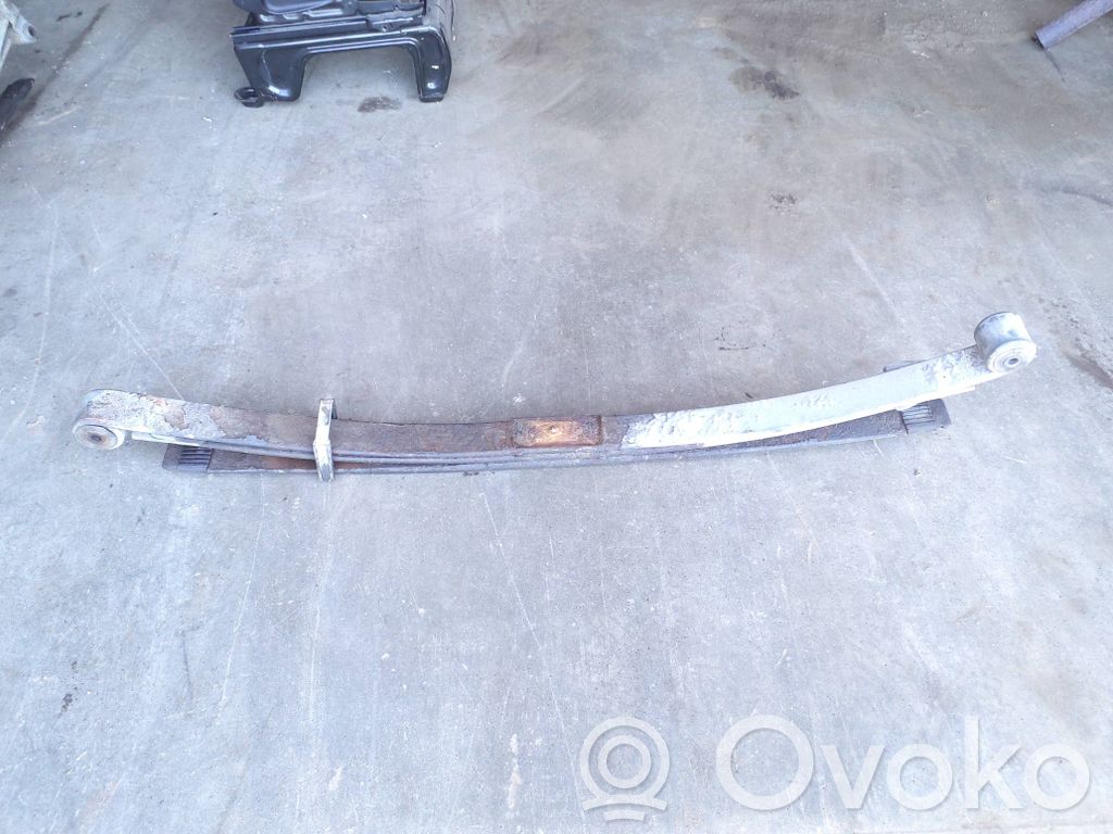 Opel Movano B Foaie arc spate 