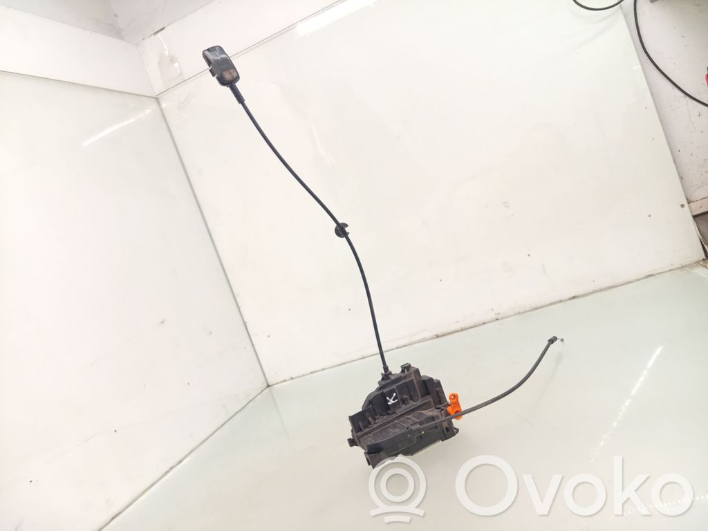 Opel Movano B Etuoven lukko 