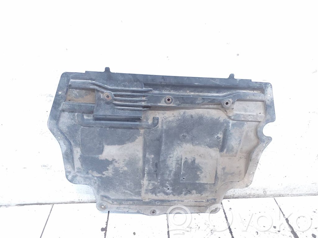 Osłona dolna silnika   3AA825902B