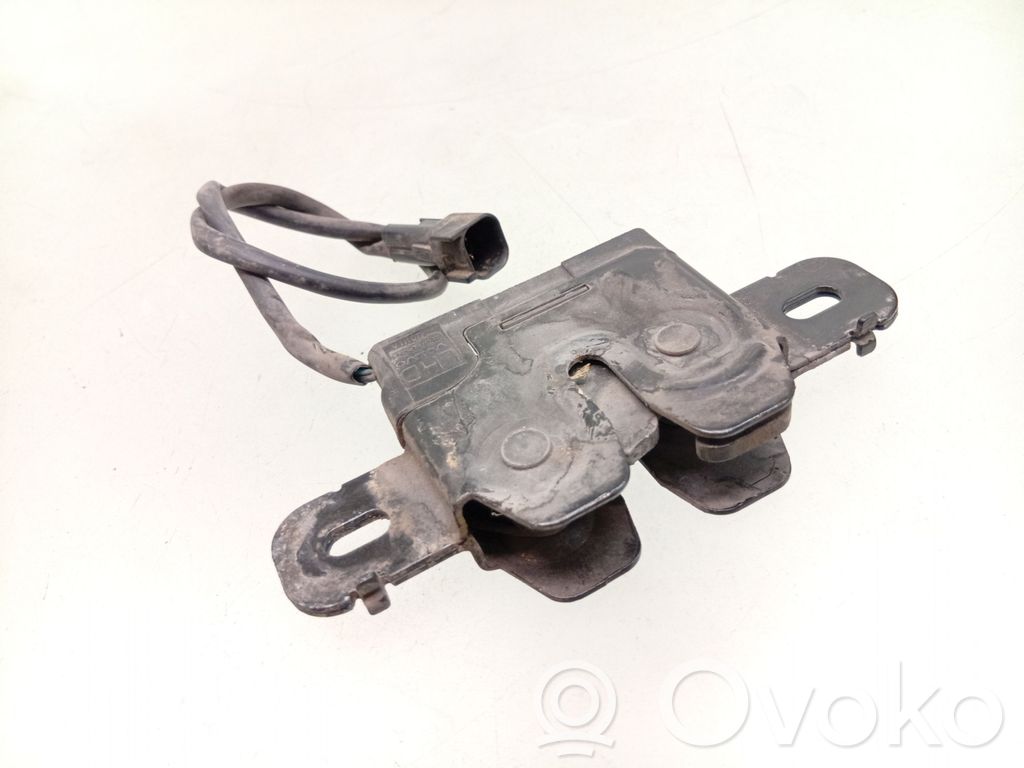 Volvo V70 Serrure de capot