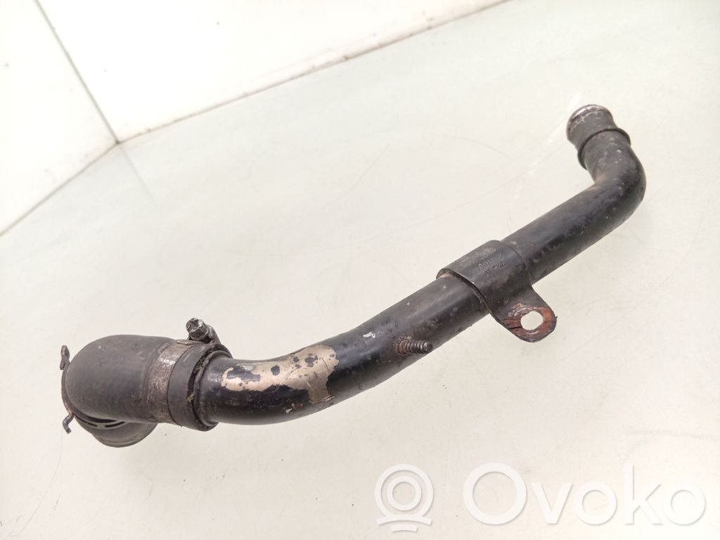 Audi A4 S4 B7 8E 8H Przewód / Wąż chłodnicy