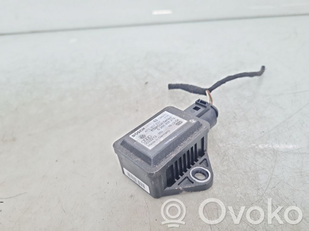 Audi A4 S4 B7 8E 8H Senzor de accelerație ESP 