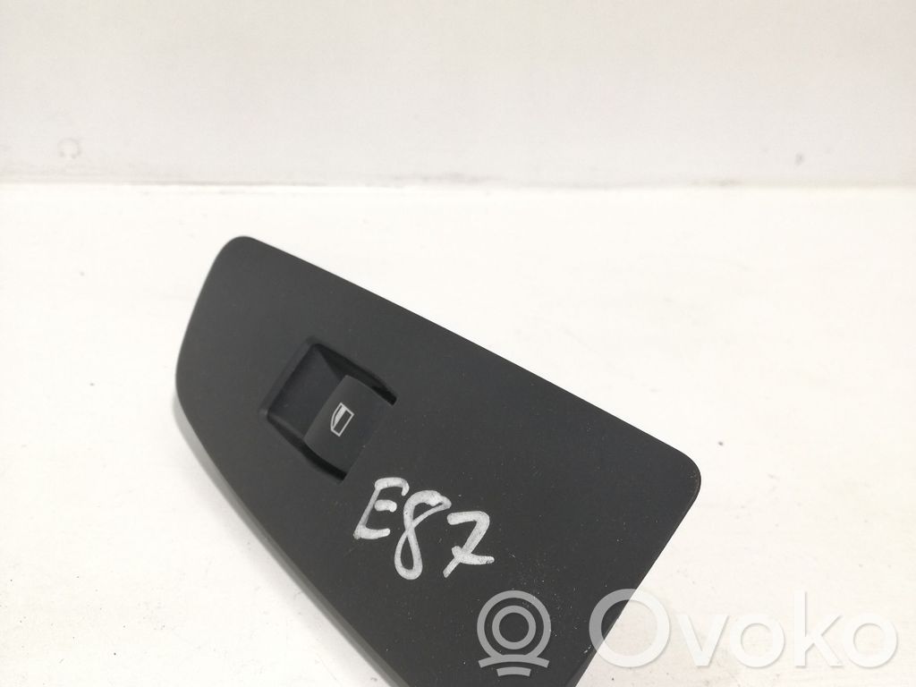 BMW 1 E81 E87 Electric window control switch 