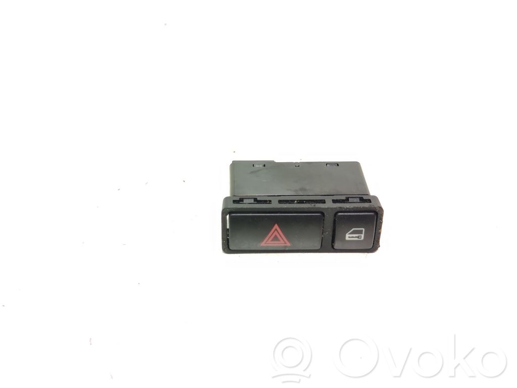 Hazard light switch   61318368920
