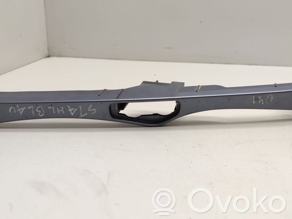 BMW 3 E46 Under headlight/headlamp trim 