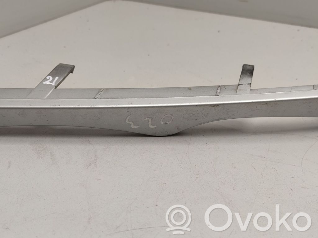 BMW 3 E46 Under headlight/headlamp trim 