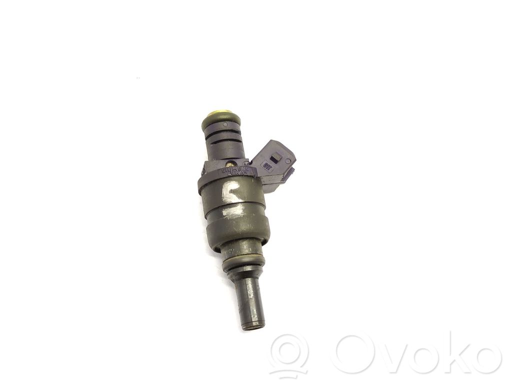 BMW 3 E46 Fuel injector 