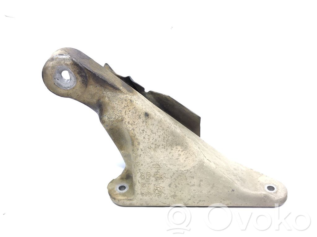 BMW 3 E46 Engine mounting bracket 