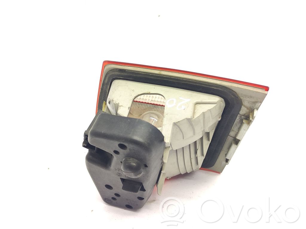 BMW 3 E46 Tailgate rear/tail lights 