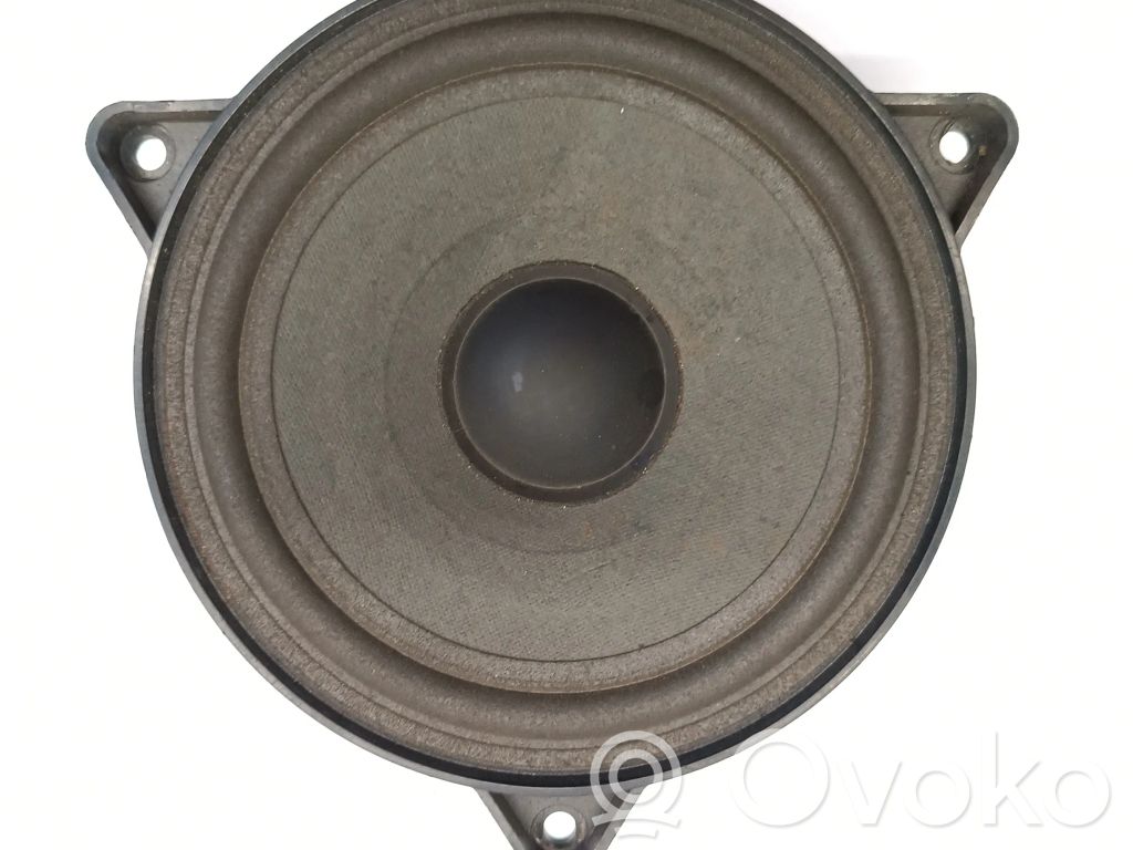 BMW 3 E46 Altavoz de la puerta delantera 