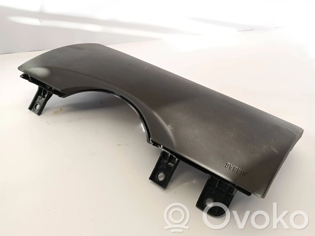 BMW 7 E65 E66 Knee airbag 