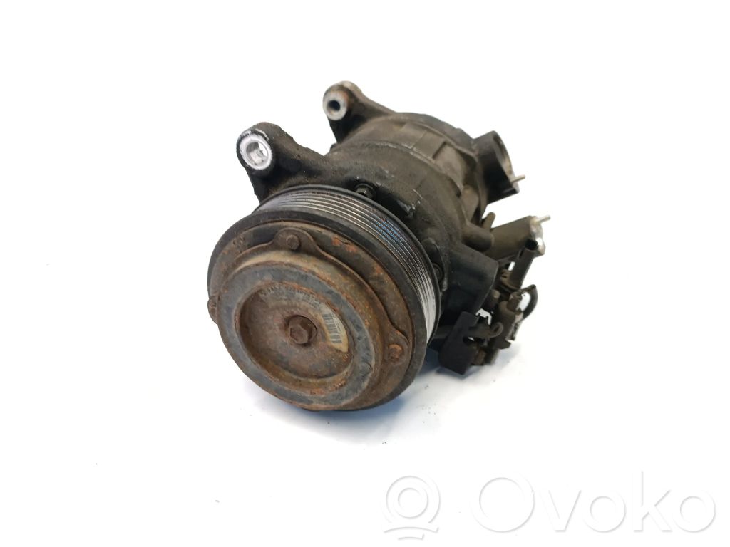 BMW 3 F30 F35 F31 Air conditioning (A/C) compressor (pump) 