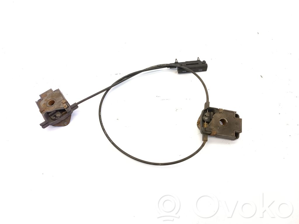 BMW 3 E46 Dzinēja pārsega slēdzene 