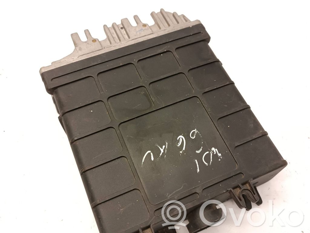Engine control unit/module   028906021P,0281001252,0281001251