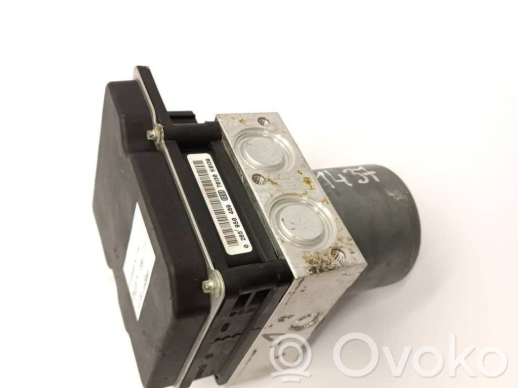 BMW X3 E83 ABS Pump 