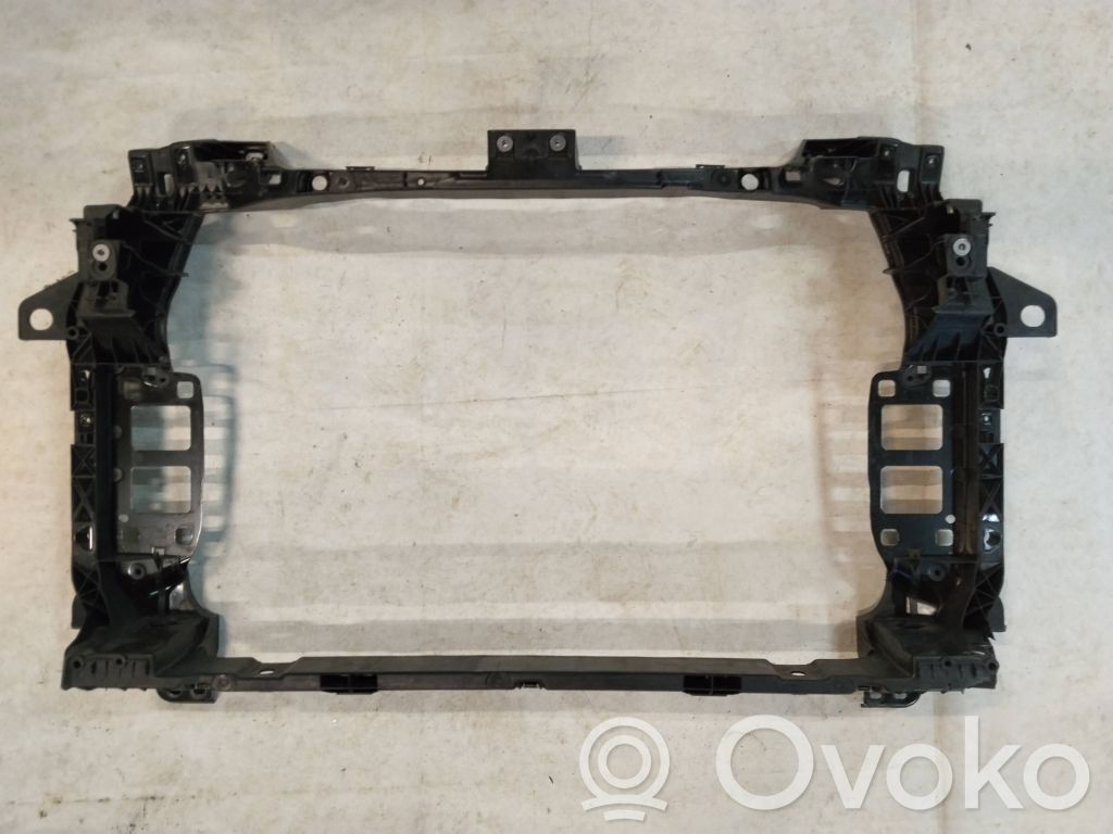 Audi Q7 4M Radiatoru paneļa turētājs (televizora) 