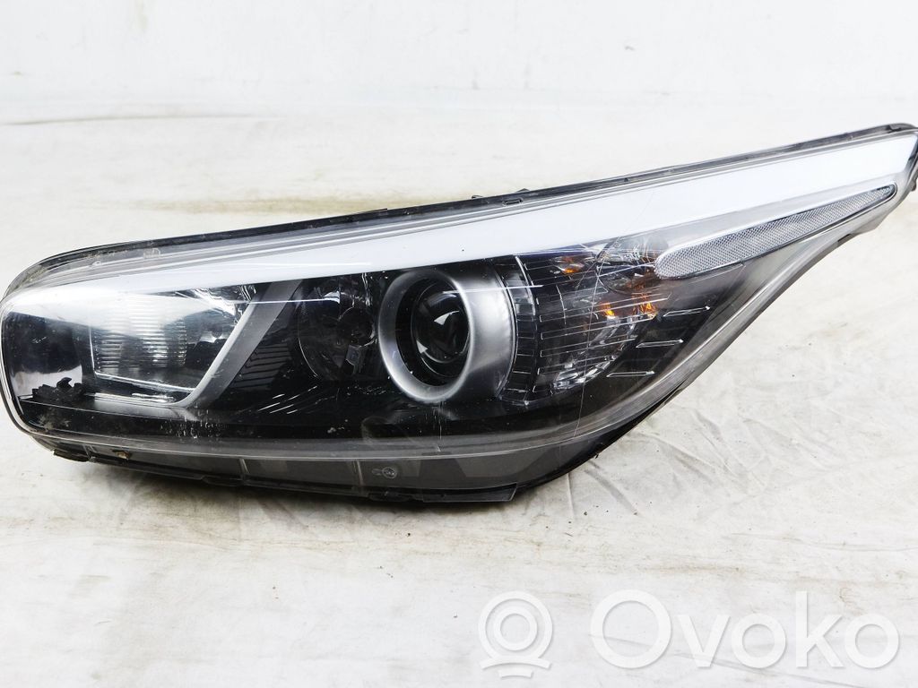 KIA Ceed Headlight/headlamp 