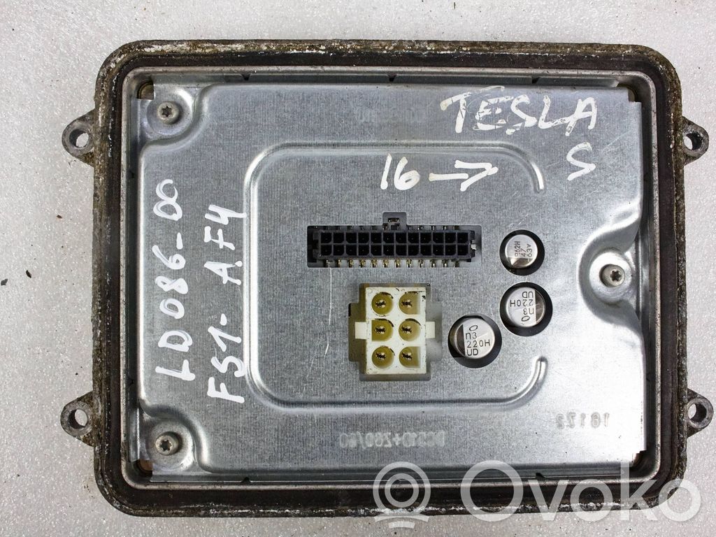 Tesla Model S Headlight ballast module Xenon 