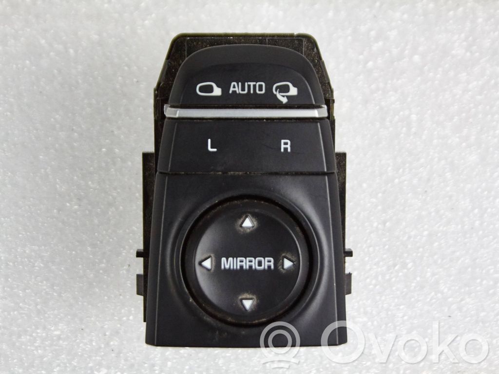 Wing mirror switch   299158099,299161139