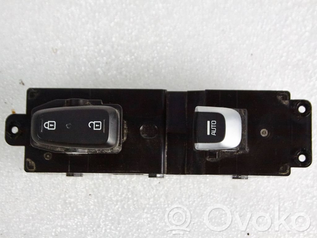 KIA Optima Electric window control switch 
