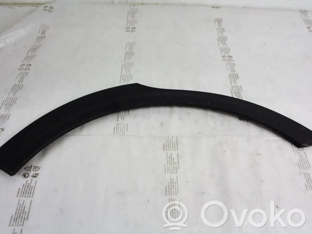 KIA Stonic Moldura de la aleta trasera 