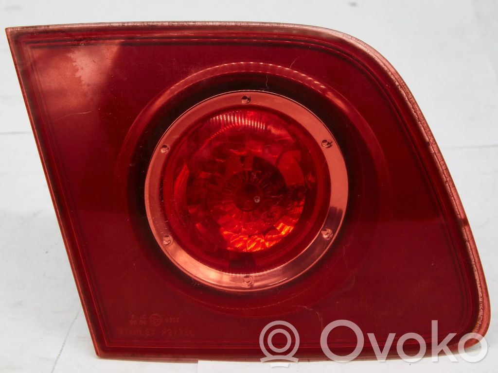 Mazda 3 I Takaluukun takavalot 