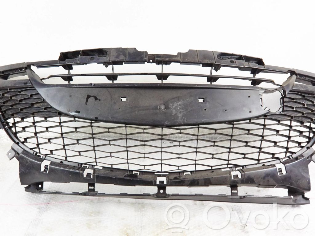 Mazda 3 II Front grill 