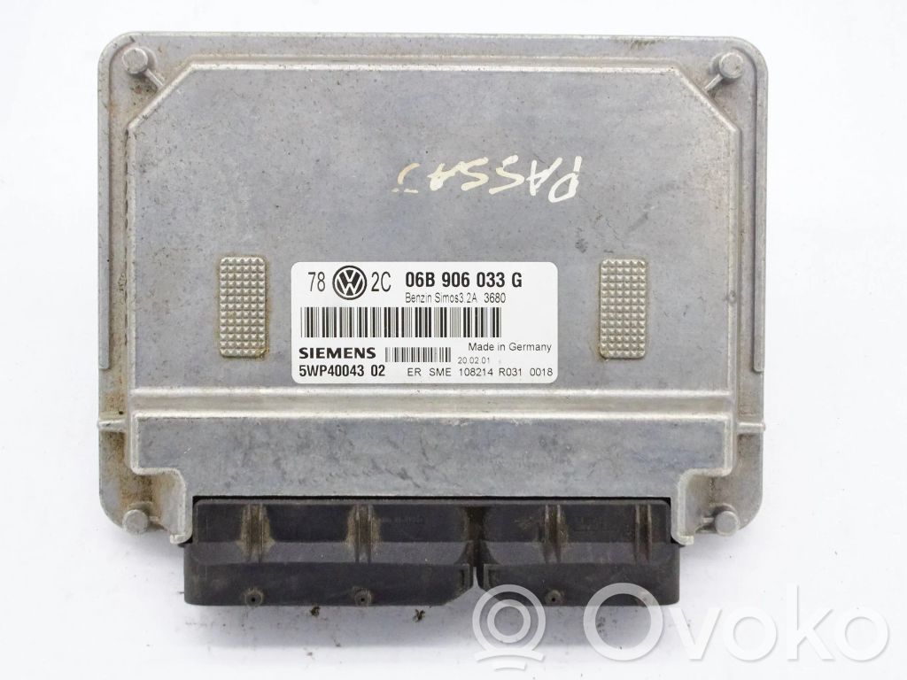 Volkswagen PASSAT B5.5 Engine control unit/module 