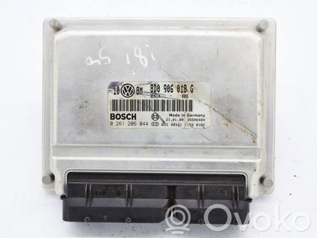 Volkswagen PASSAT B5 Engine control unit/module 