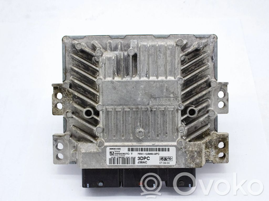 Ford Focus Engine control unit/module 