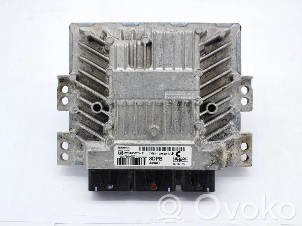 Ford Focus Engine control unit/module 