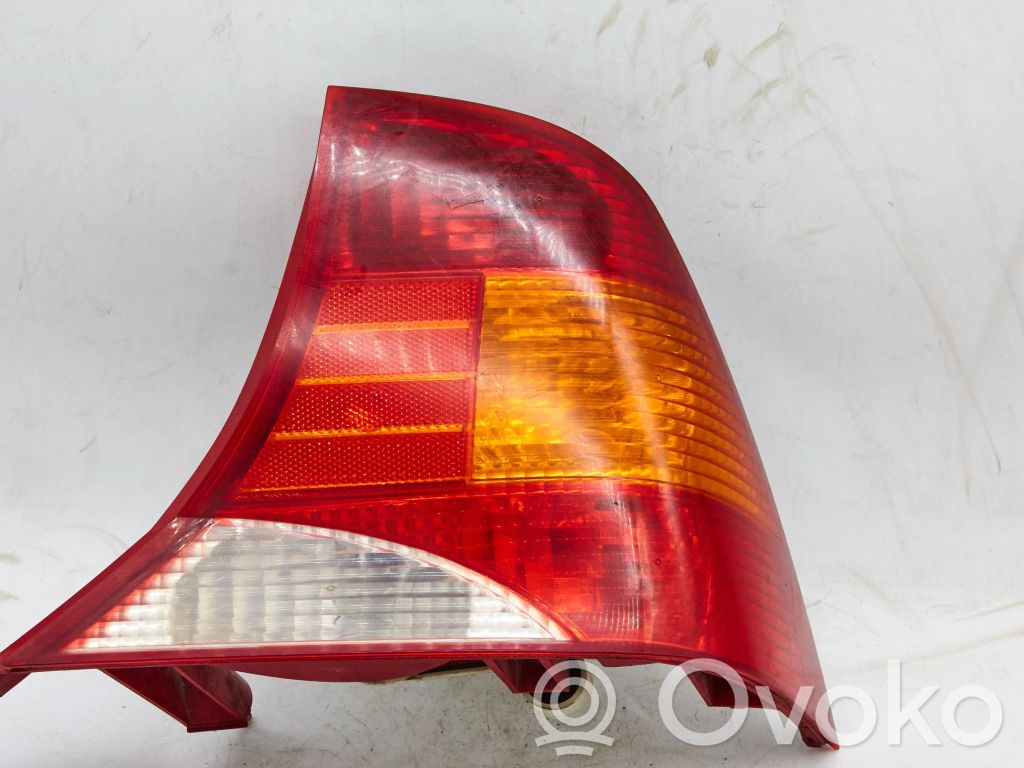 Tail light part   1M5113404BB