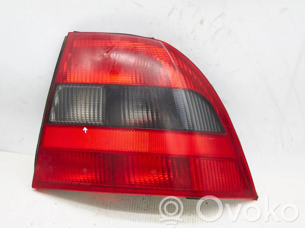 Opel Vectra B Rear/tail lights 