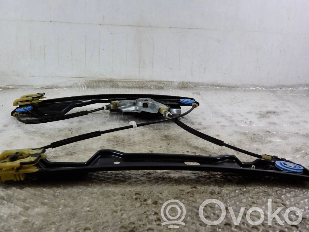 Opel Astra J Alzacristalli della portiera anteriore con motorino 