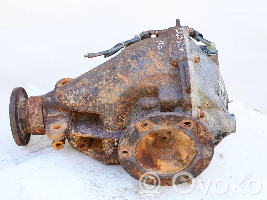 Mitsubishi Pajero Hinterachsdifferential 