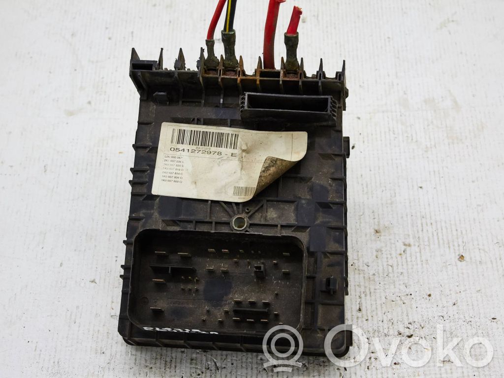 Volkswagen Caddy Fuse module 