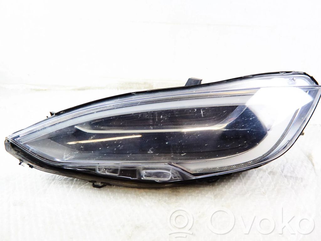 Tesla Model S Headlight/headlamp 
