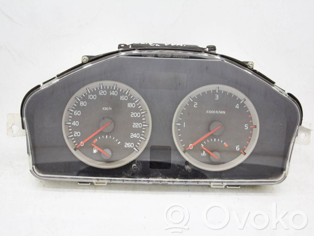 Volvo V50 Speedometer (instrument cluster) 