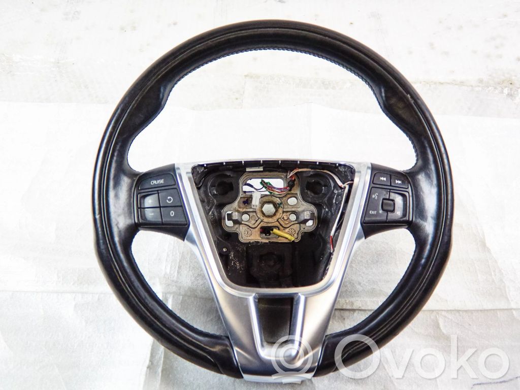 Volvo XC60 Ohjauspyörä 